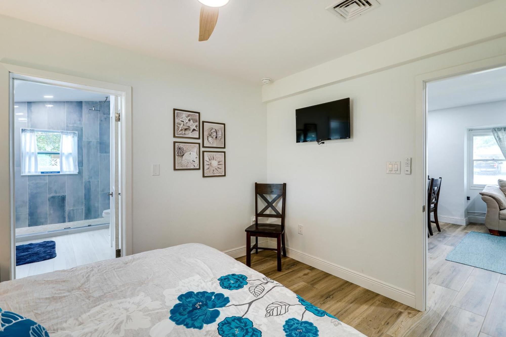 Pet-Friendly Cocoa Beach Home Walk To Beach! 외부 사진